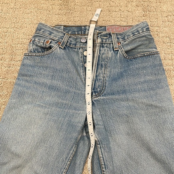 True vintage Levi’s jeans - Picture 12 of 13